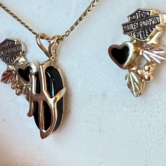 Harley-Davidson black Hills Gold set - Picture 2 of 12